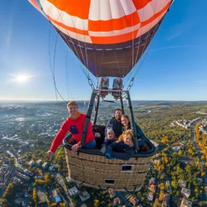 Pohled na vyhlídkový let balonem nad Brnem